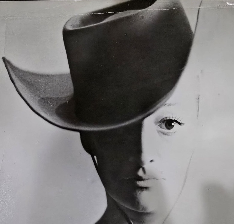 Doris Paul, Vintage Photograph